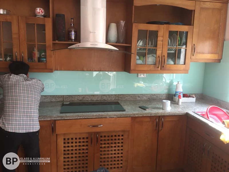 Lắp kính bếp 401 JSC 34 Ngõ 164 Khuất Duy Tiến